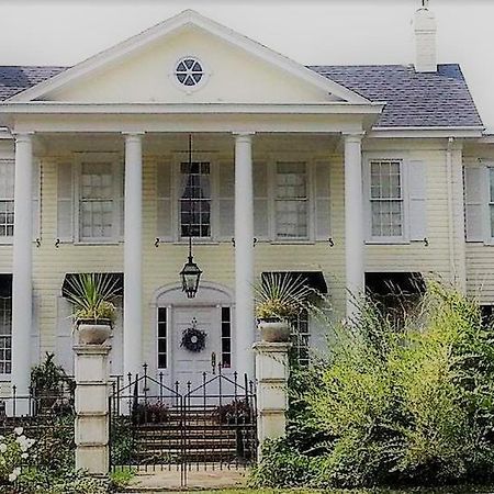 모건타운 The Lake Manor B&B 외부 사진