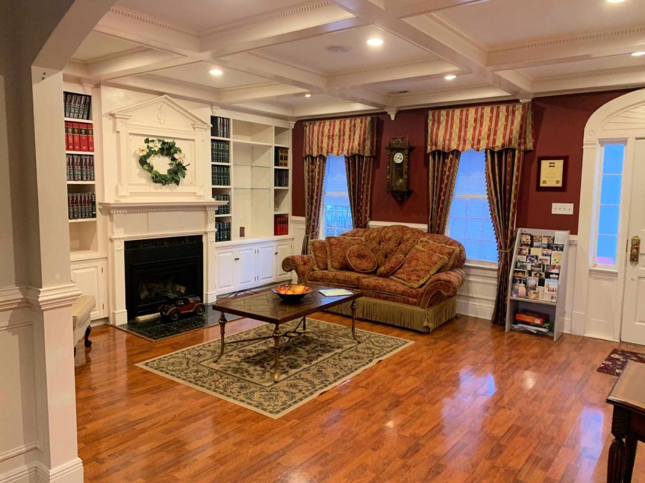 모건타운 The Lake Manor B&B 외부 사진
